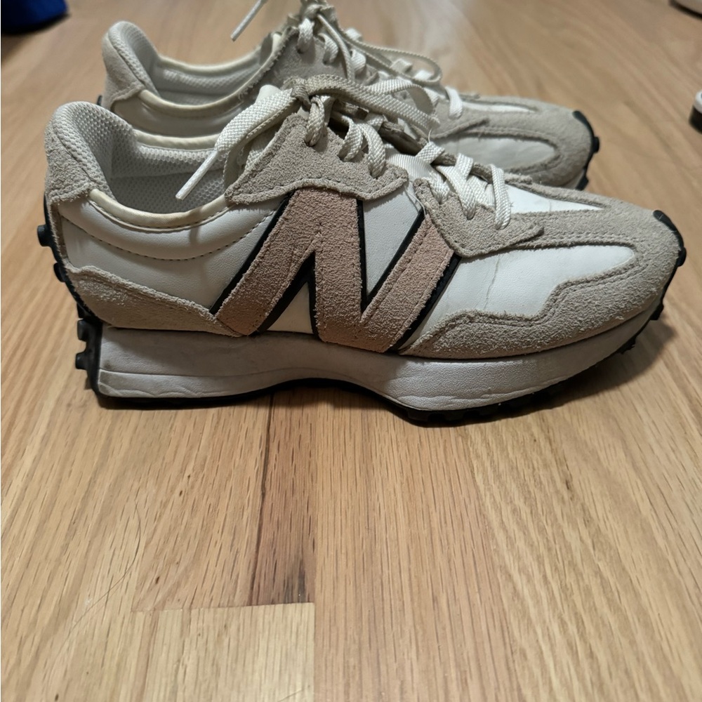 New Balance Sneakers